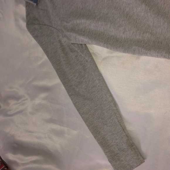 Vineyard Vines Pull-over 1/4 zip - Picture 7 of 12